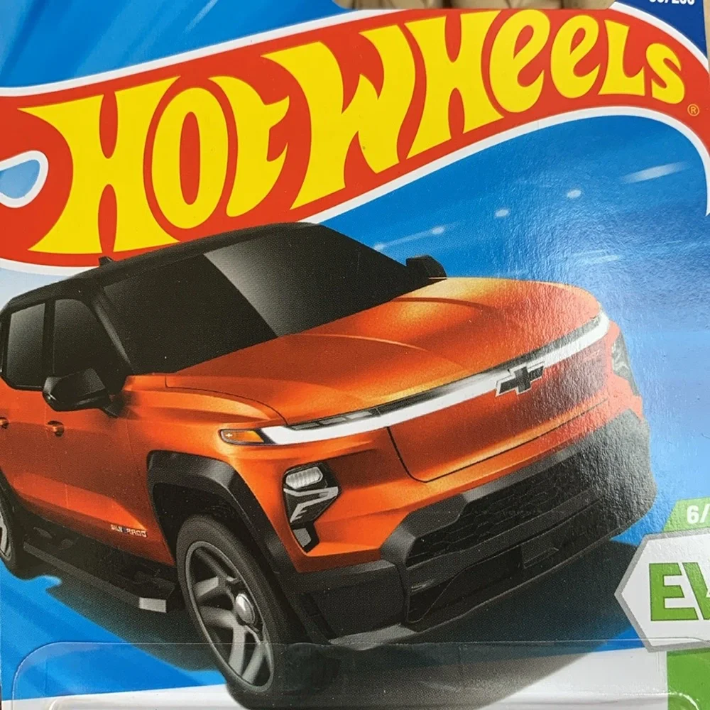 Silverado EV RST Chevrolet Pickup Chevy Electric Vehicle Truck Hot Wheels 🆕